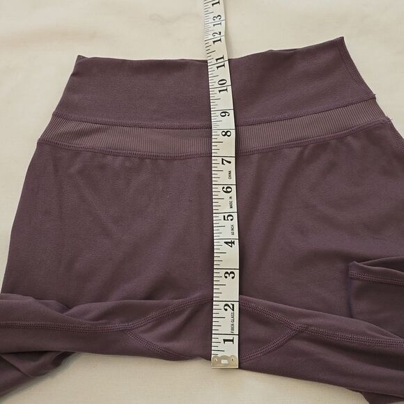 Alphalete Legging- Passive Purple size small (missing) - Picture 3 of 7
